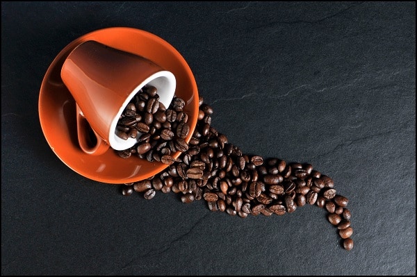 Kahvinjuonnin lopettaminen on helpointa kesäloman jälkeen.